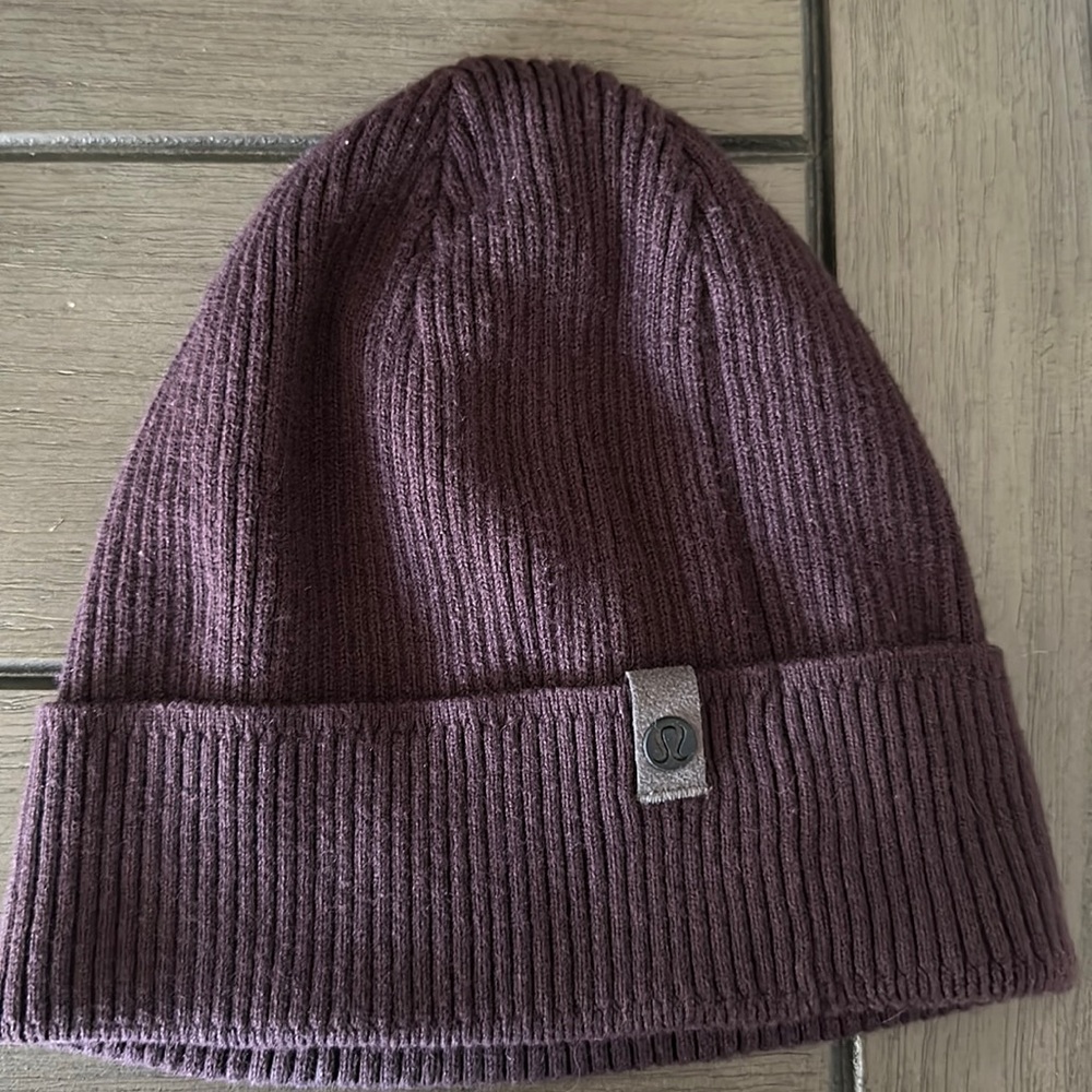 Lululemon toque